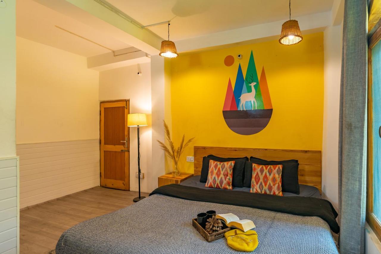 Nomads Hostel Kasol Exteriör bild