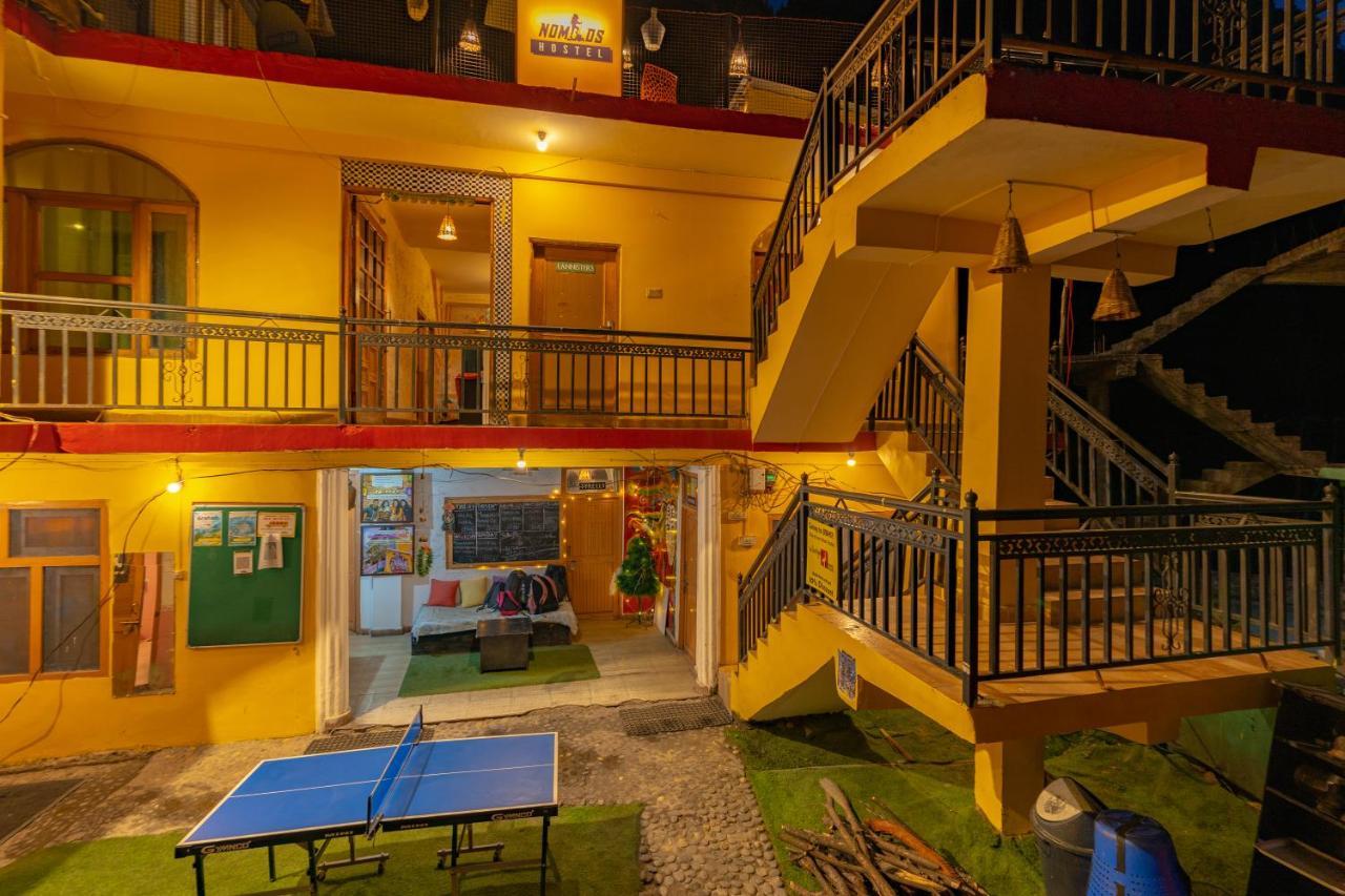 Nomads Hostel Kasol Exteriör bild