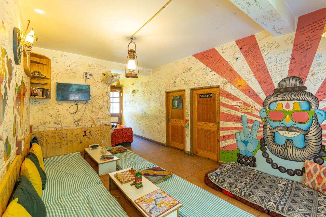 Nomads Hostel Kasol Exteriör bild