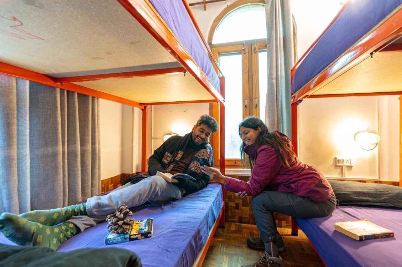 Nomads Hostel Kasol Exteriör bild