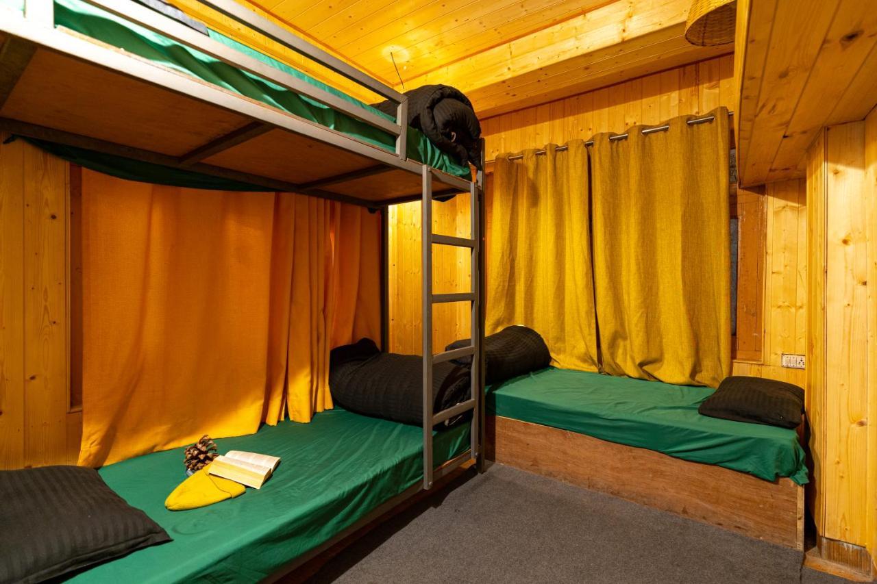 Nomads Hostel Kasol Exteriör bild