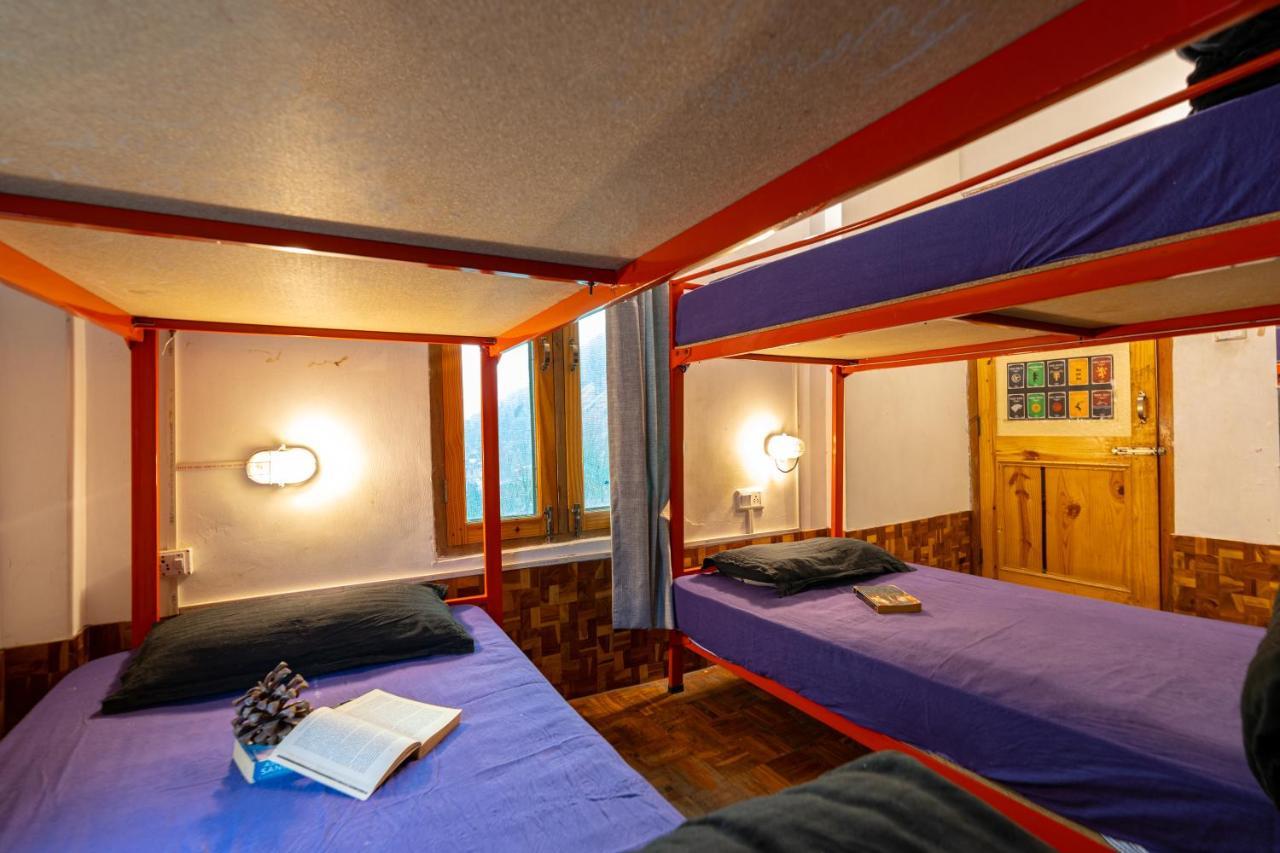 Nomads Hostel Kasol Exteriör bild