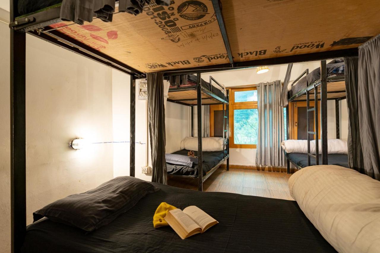 Nomads Hostel Kasol Exteriör bild